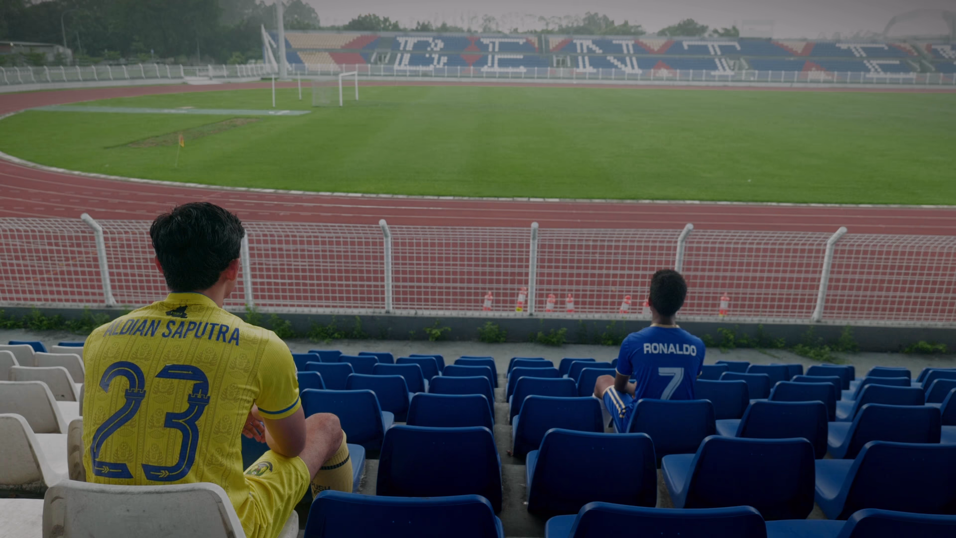 Trailer Dariku Untukmu, Dariku Untuk Kita